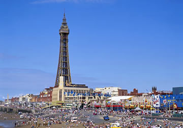 blackpool No fun at the fair for Toon fans tonight!