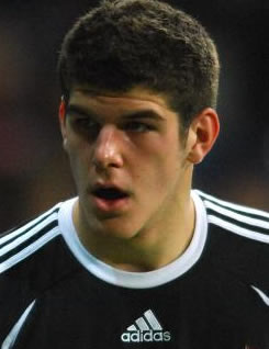 Celtic reach an agreement to take Newcastle United keeper Fraser Forster.